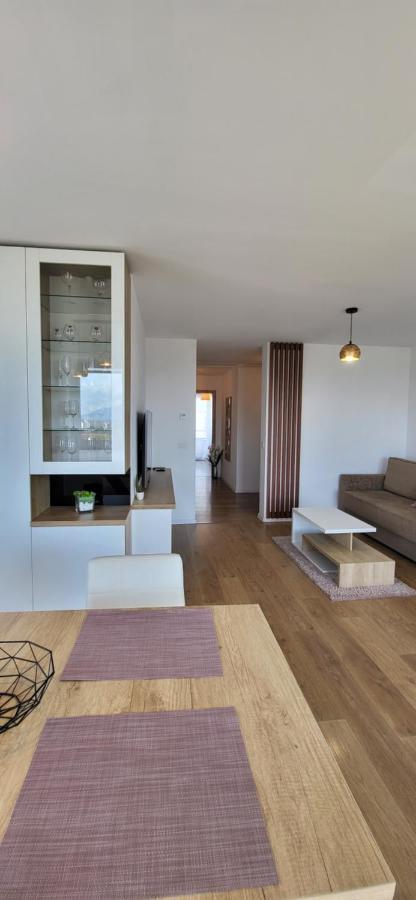 Luxury Panorama Apartament,Coresi Brasov Ngoại thất bức ảnh